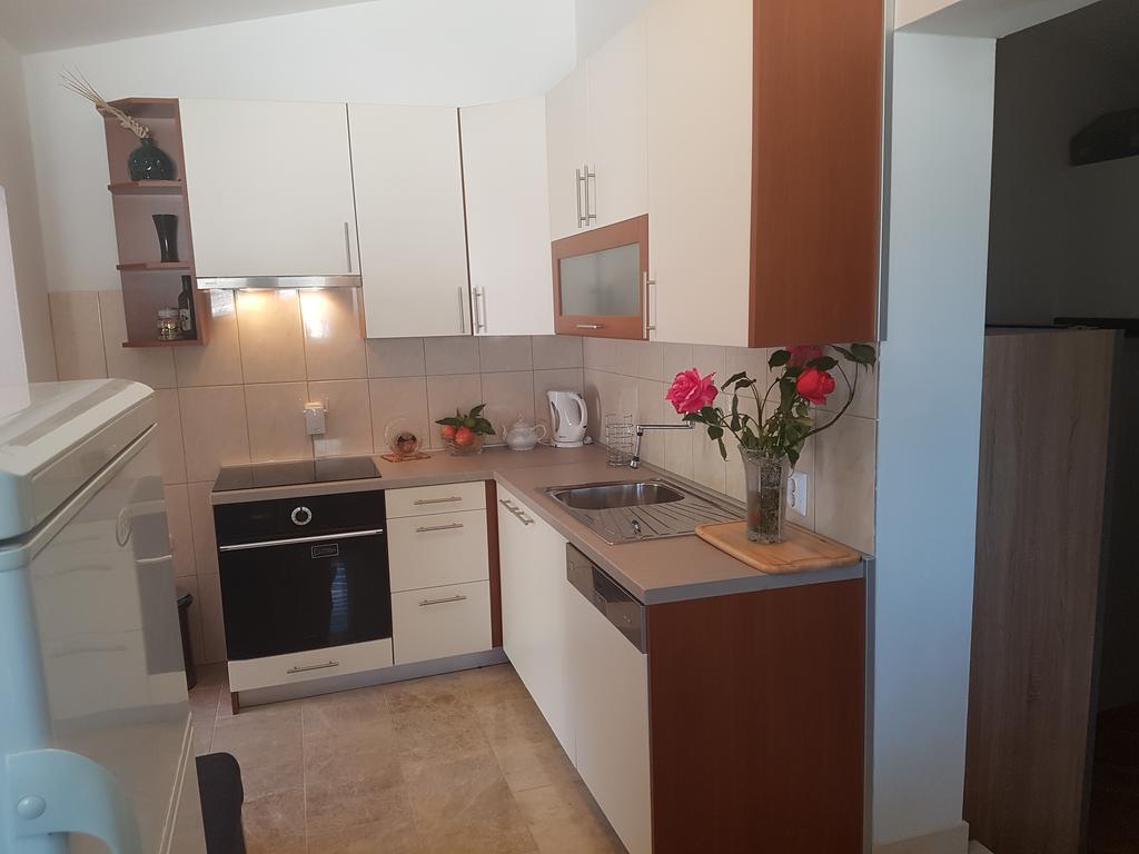 Apartments Ivancevic Medvinjak Buitenkant foto