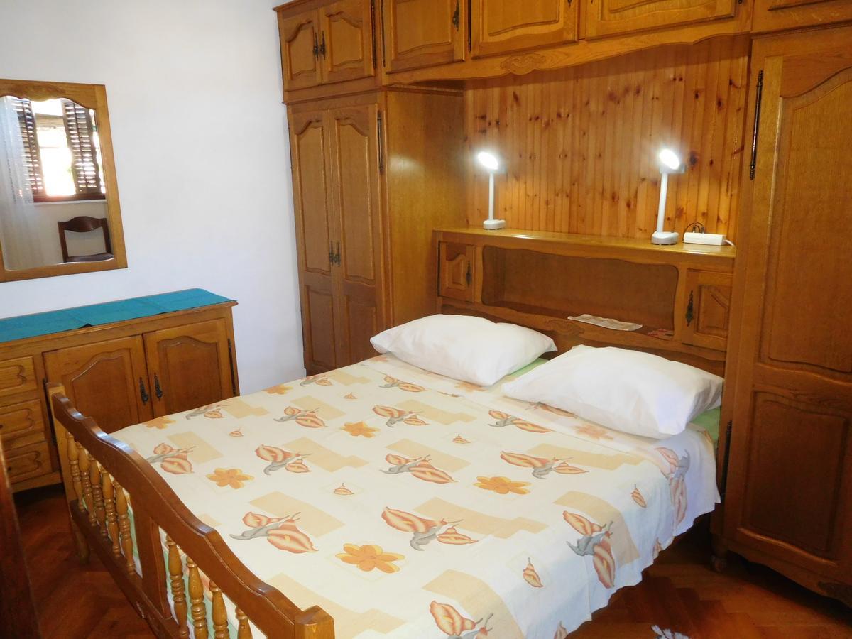 Apartments Ivancevic Medvinjak Buitenkant foto